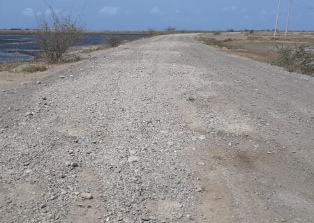 جاده دسترسی به جاذبه های گردشگری ساحل کرگان نیازمند توجه مسئولان /+ فیلم