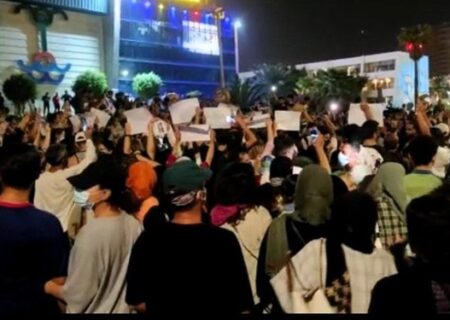 موج اعتراضات مردمی به بندرعباس وکیش رسید/+فیلم